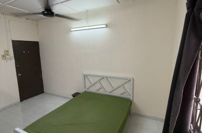 ‼️Promotion NOW‼️SS2 PETALING JAYA COUPLE QUENBED MIDDLE ROOM FOR RENT🔥NEARBY SS2 BOMBA , LDP, FOOD STALL🎉🎉