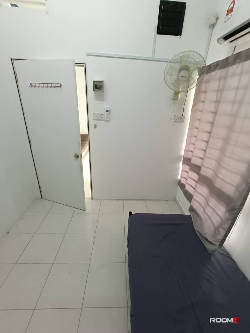 🌸 Female-Only Room Available — KL/Selangor 🌸