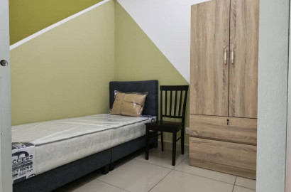 Female room for rent at Season Luxury Apartment @ Larkin JB Town Area