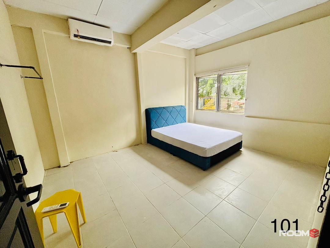 TAMAN UNIVERSITY , ROOM TO RENT, ZERO DEPOSIT