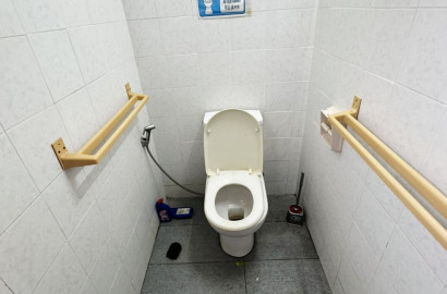 Near One Utama mall 🛌 Room for Rent with ❄️ Air-Cond @ Bandar Utama