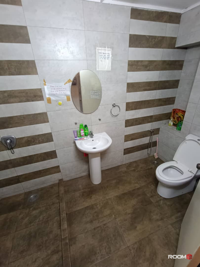 Hard To Find Room With Low Deposit 😪 Single Room at Bangsar Baru attach Air-Cond