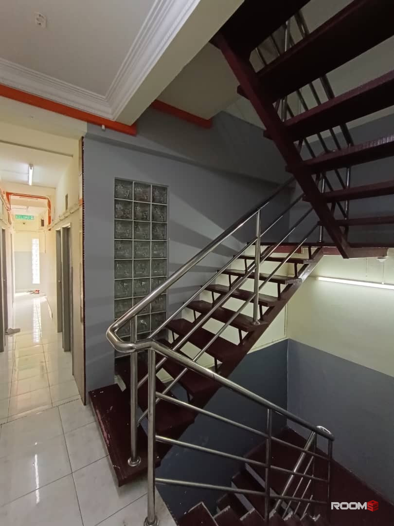 Near UCSI UNI🏫Covenient Location ⭐Single room with  AC located in Taman Connaught, Cheras