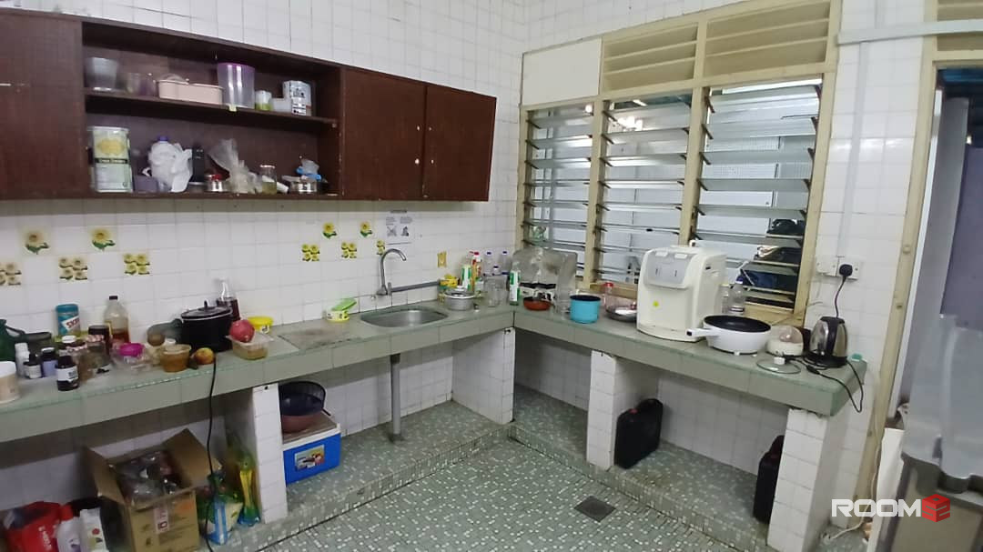 SECTION 14, ROOM TO RENT, ZERO DEPOSIT