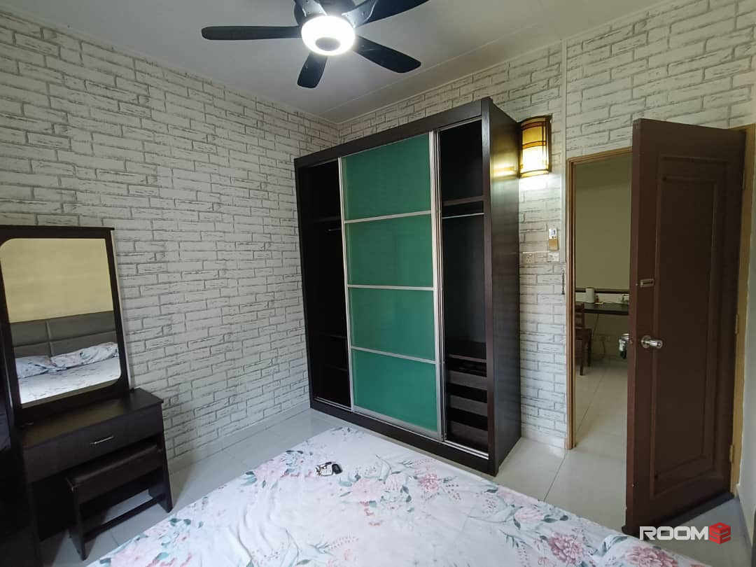 Female room for rent at Taman Bukit Indah @ Iskandar Puteri
