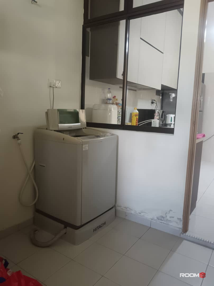 Female room for rent at Taman Bukit Indah @ Iskandar Puteri