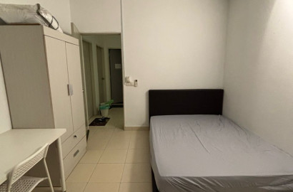 Female Master Room | Setia Alam Seri Kasturi | Move In Anytime