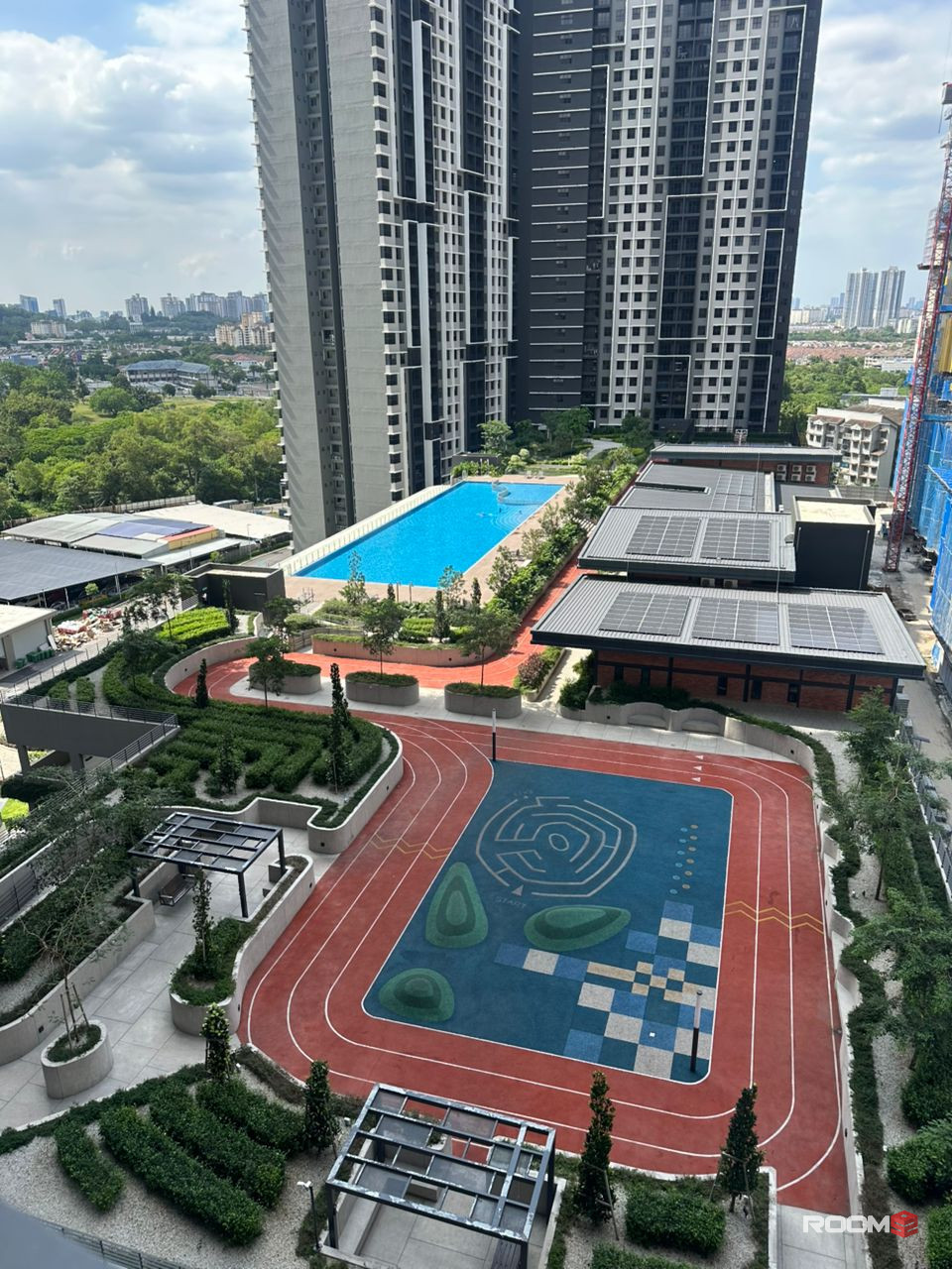 ✨Cozy & Affordable Balcony Room rental 📍Nearby Kinrara/Bukit Jalil 🌟Vierra residence