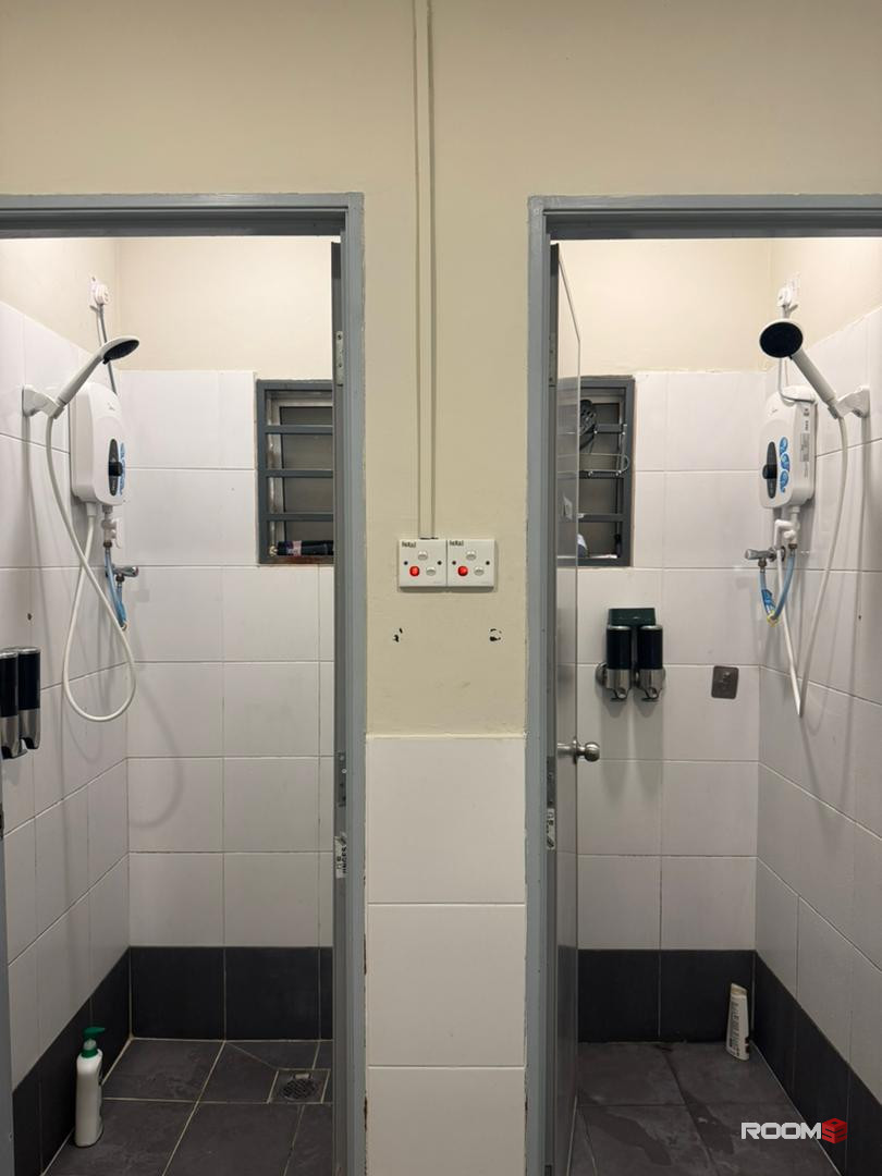 1 Month Deposit Only | 🌸 Female Unit @ USJ 21 | 🚆 8 mins walk to LRT USJ 21 | 🎓 5 stops to Sunway & Monash