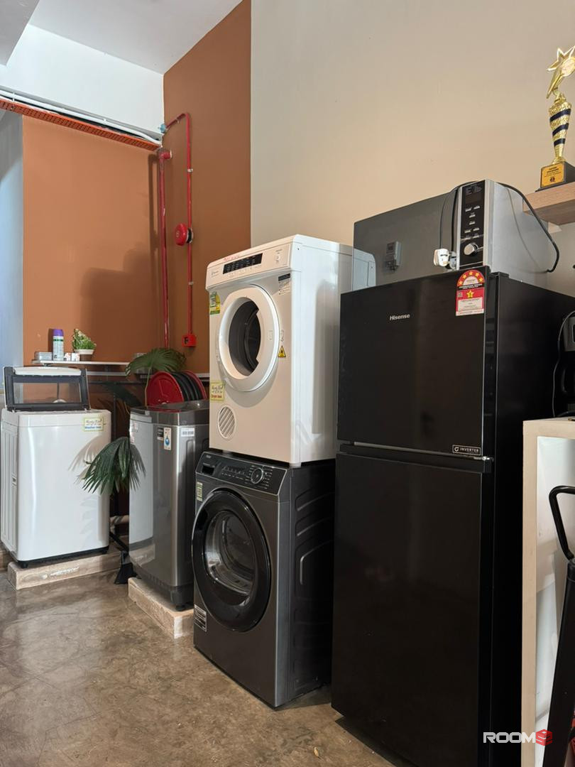 1 Month Deposit Only | 🌸 Female Unit @ USJ 21 | 🚆 8 mins walk to LRT USJ 21 | 🎓 5 stops to Sunway & Monash