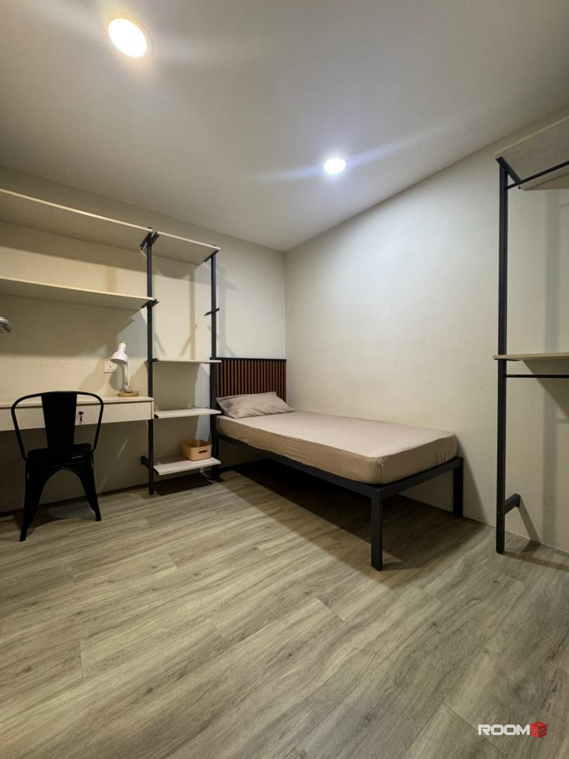 1 Month Deposit Only | 🌸 Female Unit @ USJ 21 | 🚆 8 mins walk to LRT USJ 21 | 🎓 5 stops to Sunway & Monash