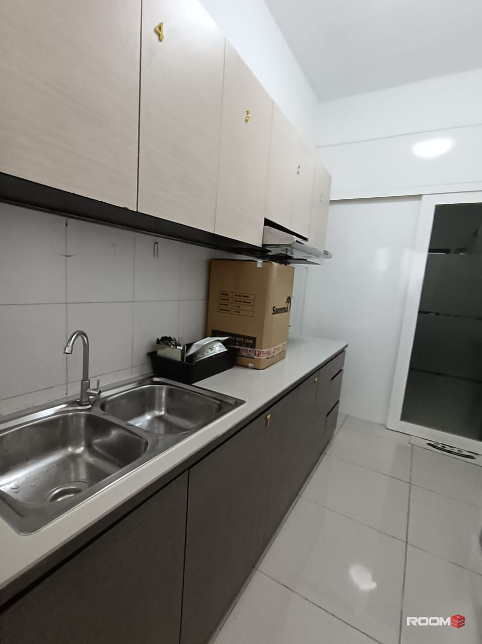 Female room for rent at SuriaMas Suite @ Larkin JB