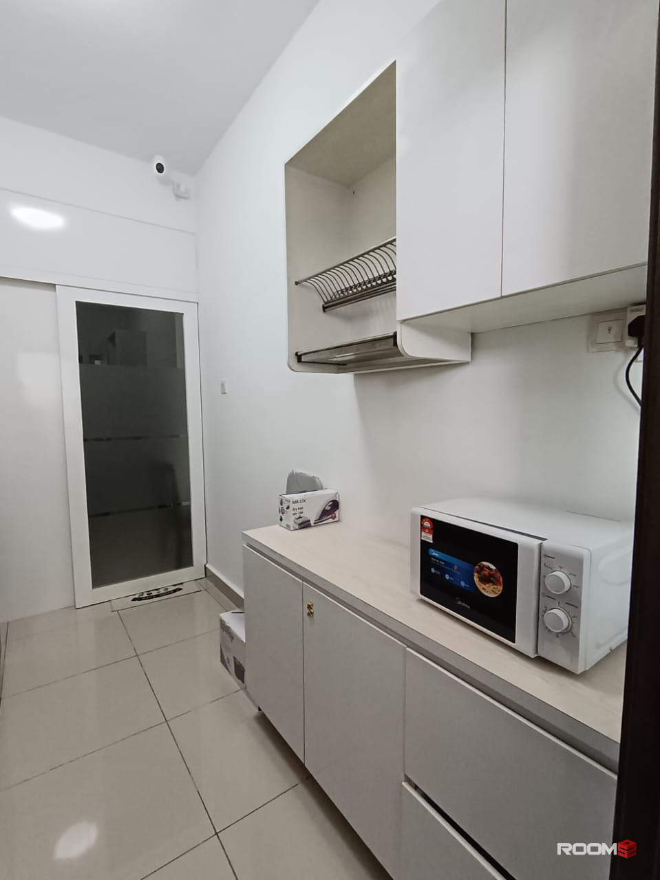 Female room for rent at SuriaMas Suite @ Larkin JB