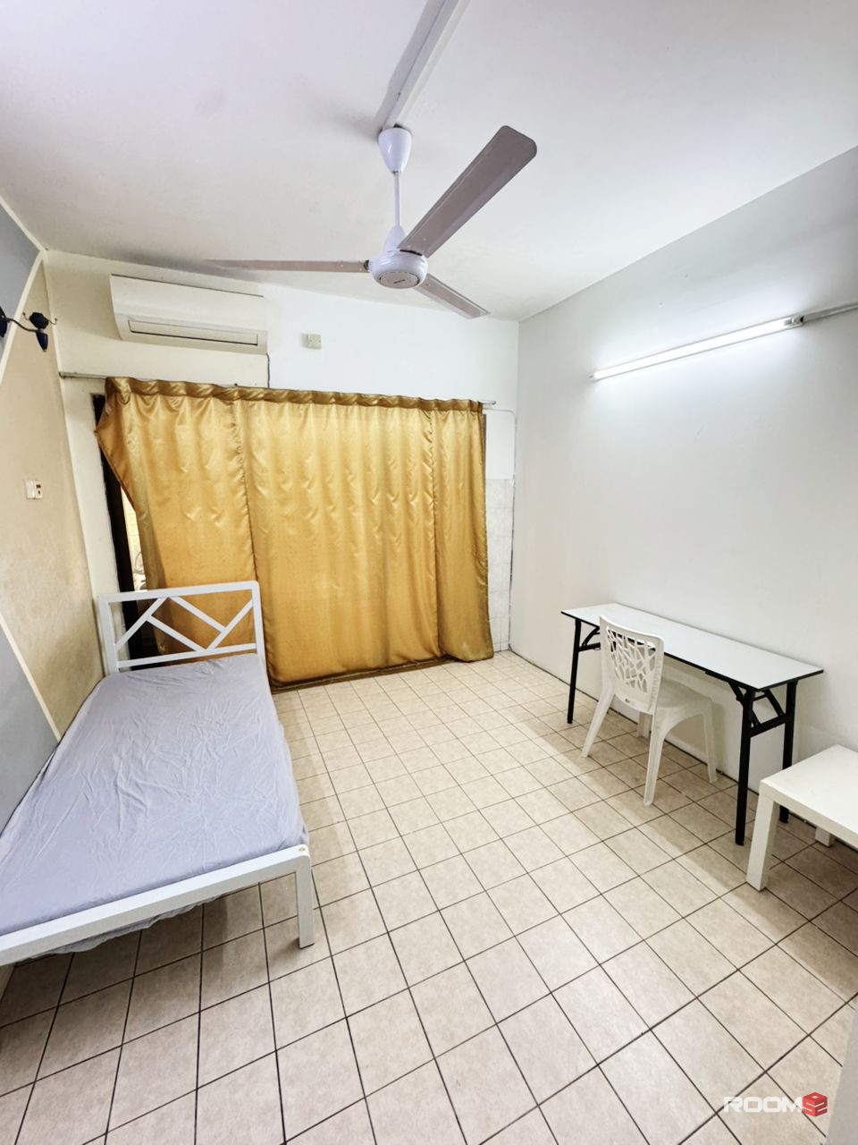 🔥LOW DEPOSIT🔥BANDAR UTAMA PETALING JAYA MIDDLE ROOM FOR RENT🏠NEARBY CENTRE POINT , ONE UTAMA , MING TIEN FOOD COURT📍