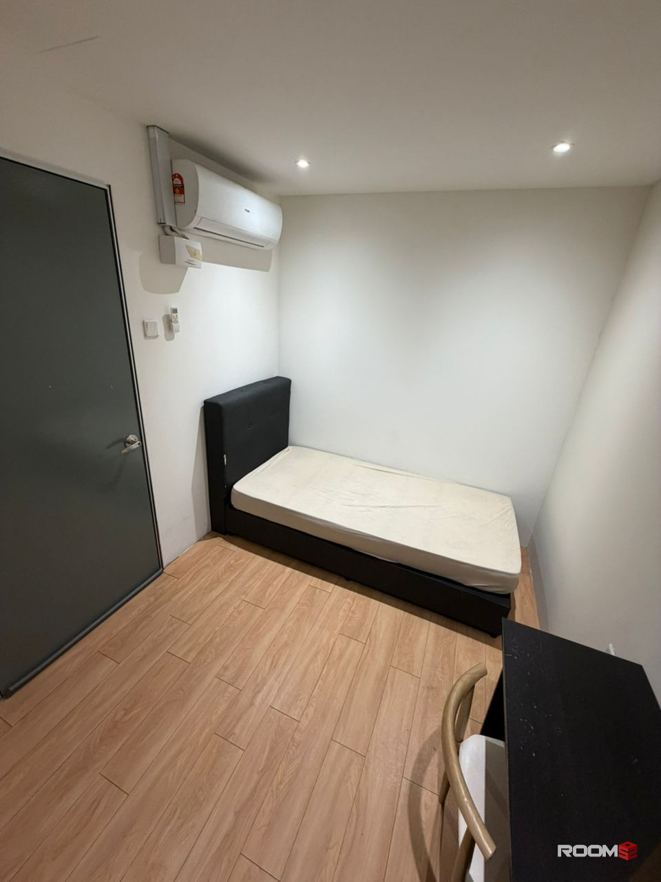 🤩LOW DEPOSIT🤩CO-LIVING Q INN HOTEL MIDDLE ROOM FOR RENT AT SUNWAY PJS 8🚩NEARBY SUNWAY PYRAMID, BRT MENTARI STATION🚂