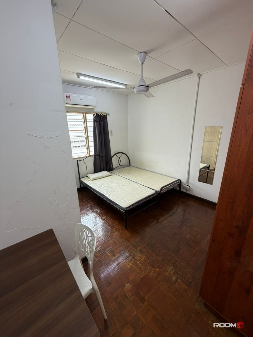 ‼️LOW DEPOSIT‼️SS22 Damansara Jaya Aircond Middle Room For Rent🏡Nearby Atria Shopping Gallery🔥