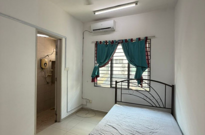🔥MURAH-MURAH🔥BANDAR BOTANIC KLANG QUEENBED MIDDLE ROOM WITH PRIVATE BATHROOM FOR RENT🏠NEARBY GM KLANG , PORT KLANG✨