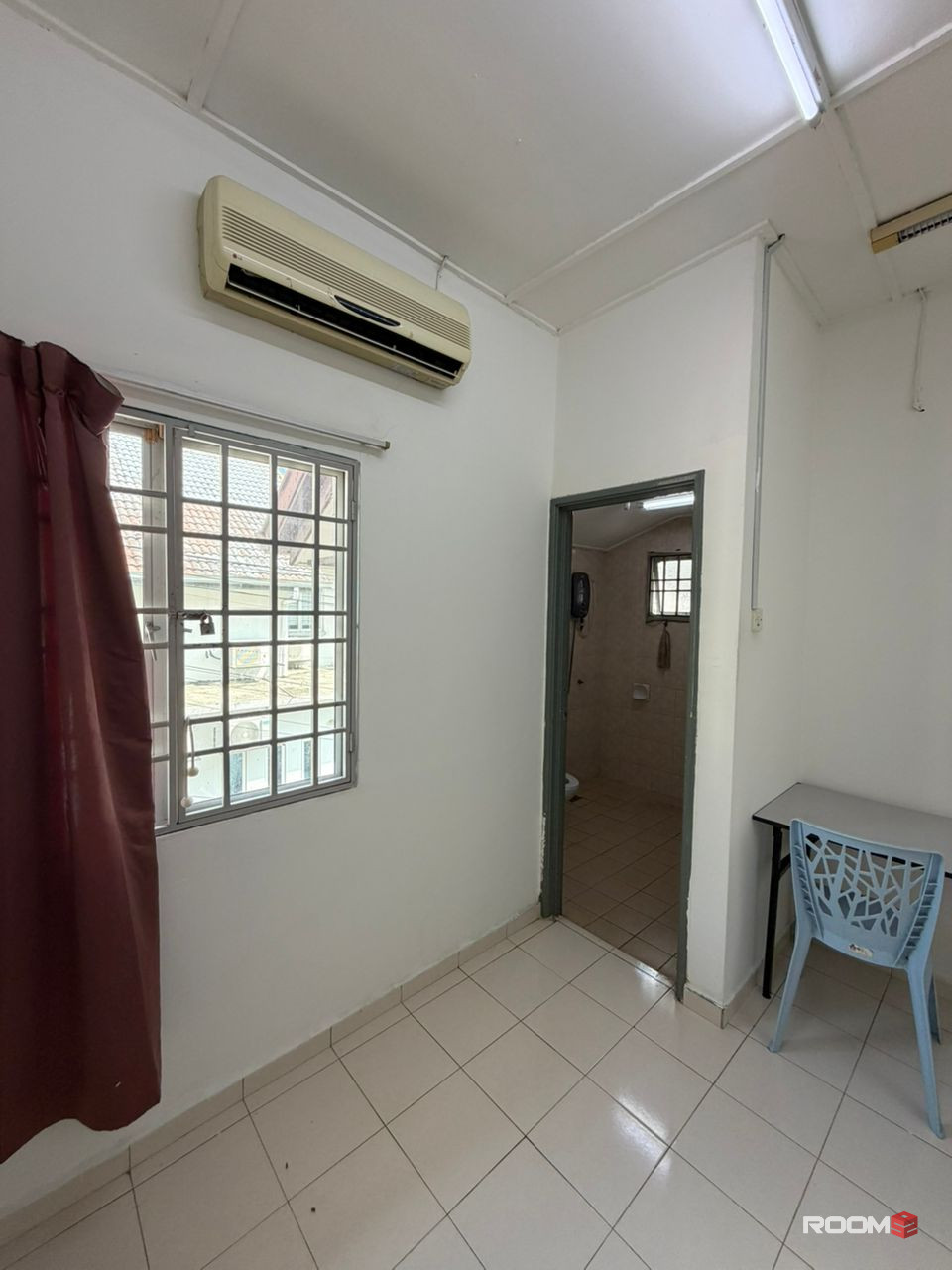 🔥LOW DEPOSIT🔥BUKIT TINGGI KLANG MIDDLE ROOM FOR RENT🏠NEARBY GIANT , GM KLANG , PORT KLANG , AEON MALL🚩