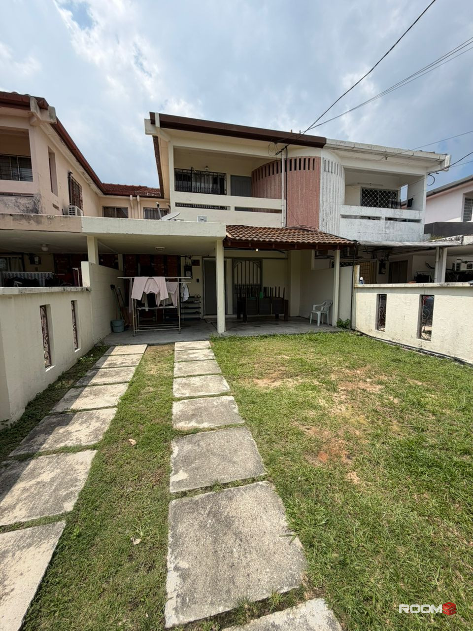 🙋‍♀️FEMALE ONLY🙋‍♀️SS22 DAMANSARA JAYA MIDDLE ROOM FOR RENT🏠NEARBY ATRIA SHOPPING GALLERY🚩