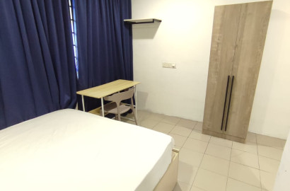 🏠Affordable Room Rental @ Taman Maluri Near Sunway Velocity