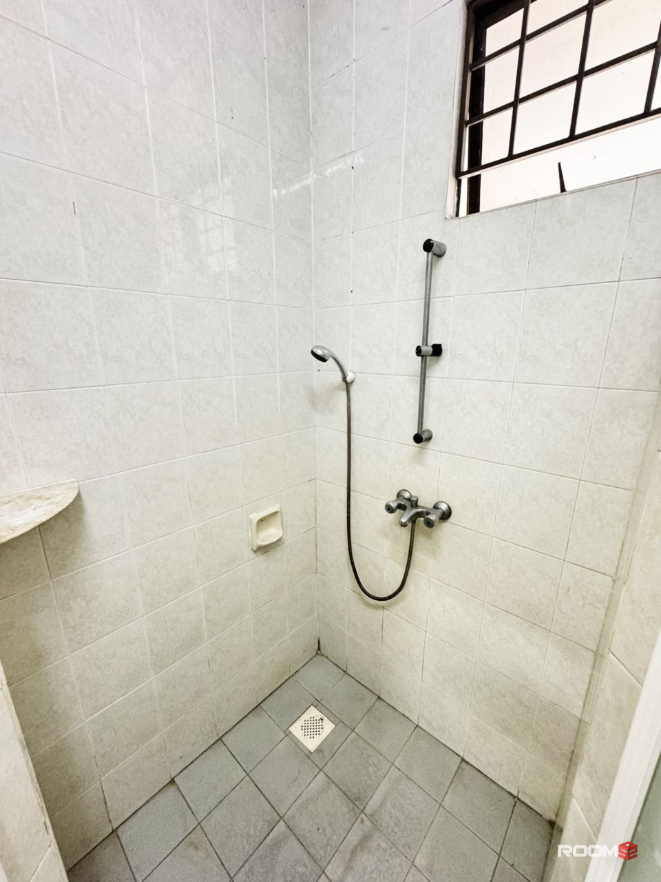 🏠 [1 Month DEPOSIT] Master Room @ Bandar Utama 🚗10 mins drive to 1 Utama Shopping Centre, The Starling Mall