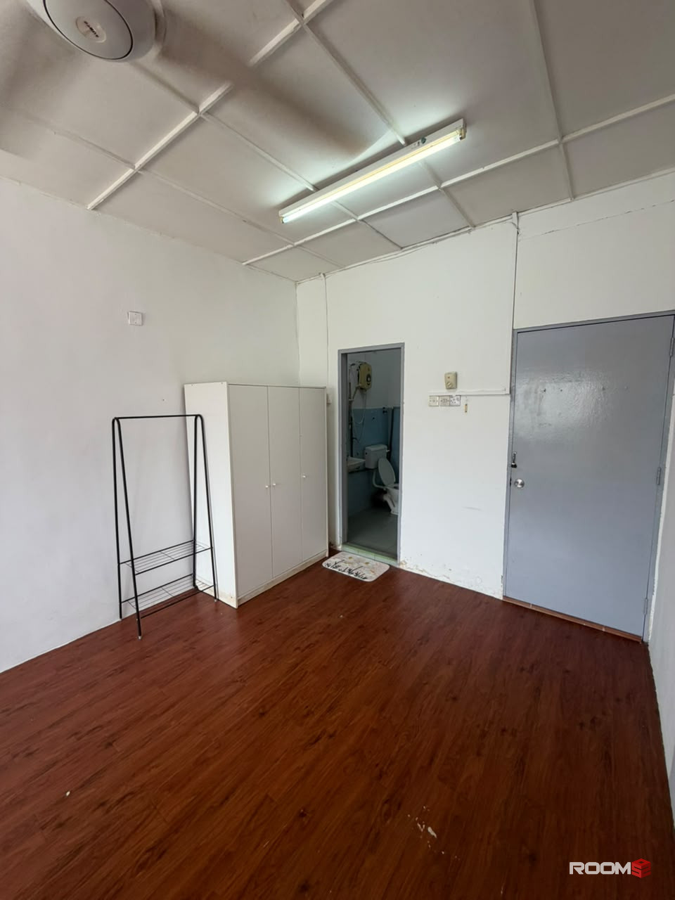 🙋‍♀️FEMALE ONLY🙋‍♀️SS2 PETALING JAYA NICE MASTER ROOM WITH PRIVATE BATHROOM FOR RENT🏠