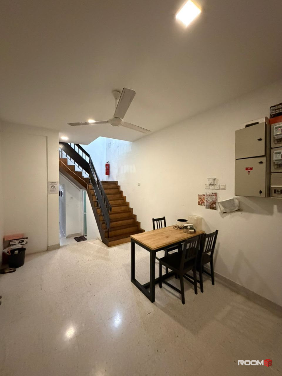 ✨LOW DEPOSIT✨SS2 PETALING JAYA SPACIOUS NICE COUPLE AIRCOND MIDDLE ROOM FOR RENT🏠EASY PARKING🚗