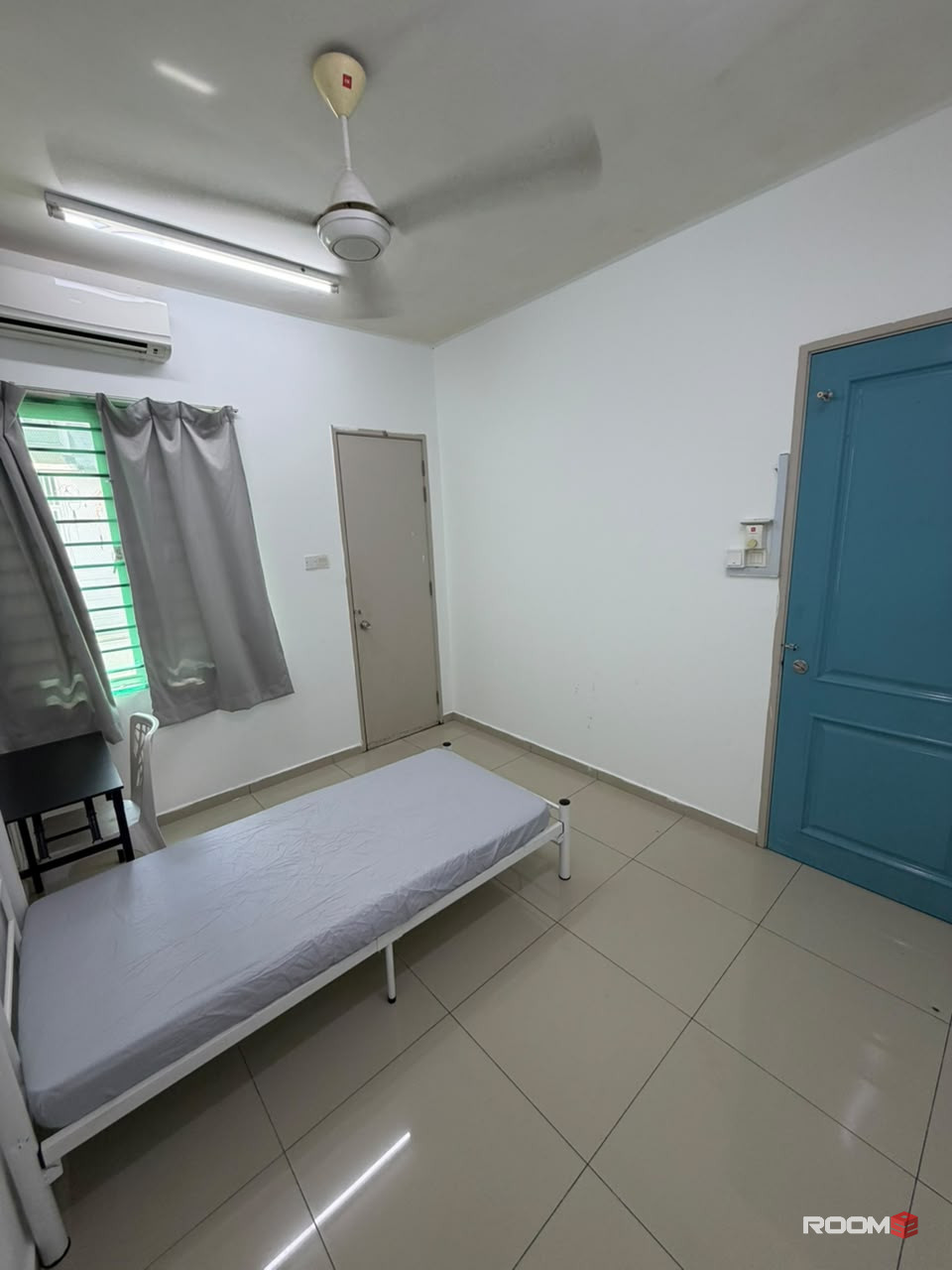 ‼️LOW DEPOSIT‼️BANDAR BOTANIC KLANG COZY MIDDLE ROOM FOR RENT🏠NEARBY GM KLANG , PORT KLANG , AEON MALL BUKIT TINGGI🤩🤩