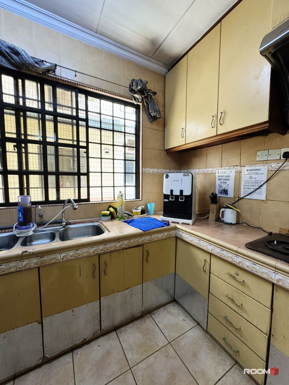 BU 10 room for rent‼️ 🏪Near Centrepoint 🏫Nearby University