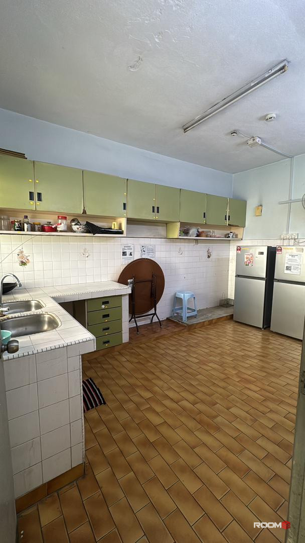 ‼️room for rent at SS24📍Taman Megah, Petaling Jaya. Near Yuk Chai School!