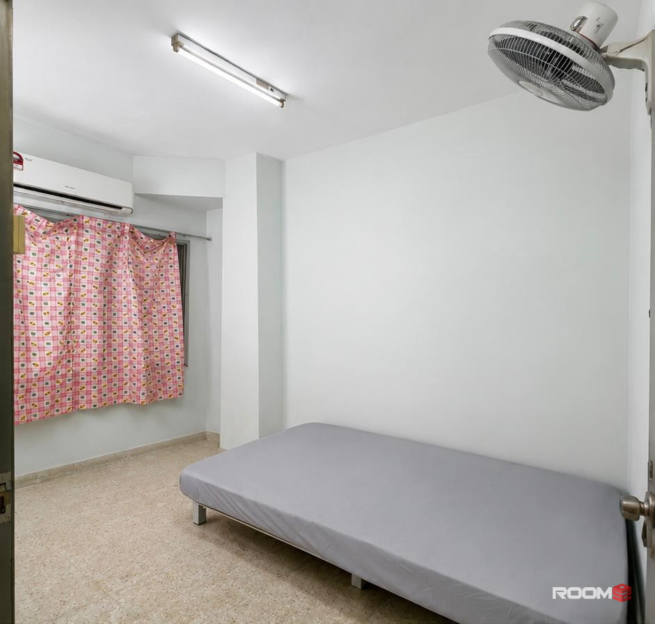 ‼️room for rent at SS24📍Taman Megah, Petaling Jaya. Near Yuk Chai School!