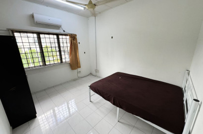 Cozy 【Room for Rent】at Jalan BU1/1A, Bandar Utama – Near MRT & 1 Utama!
