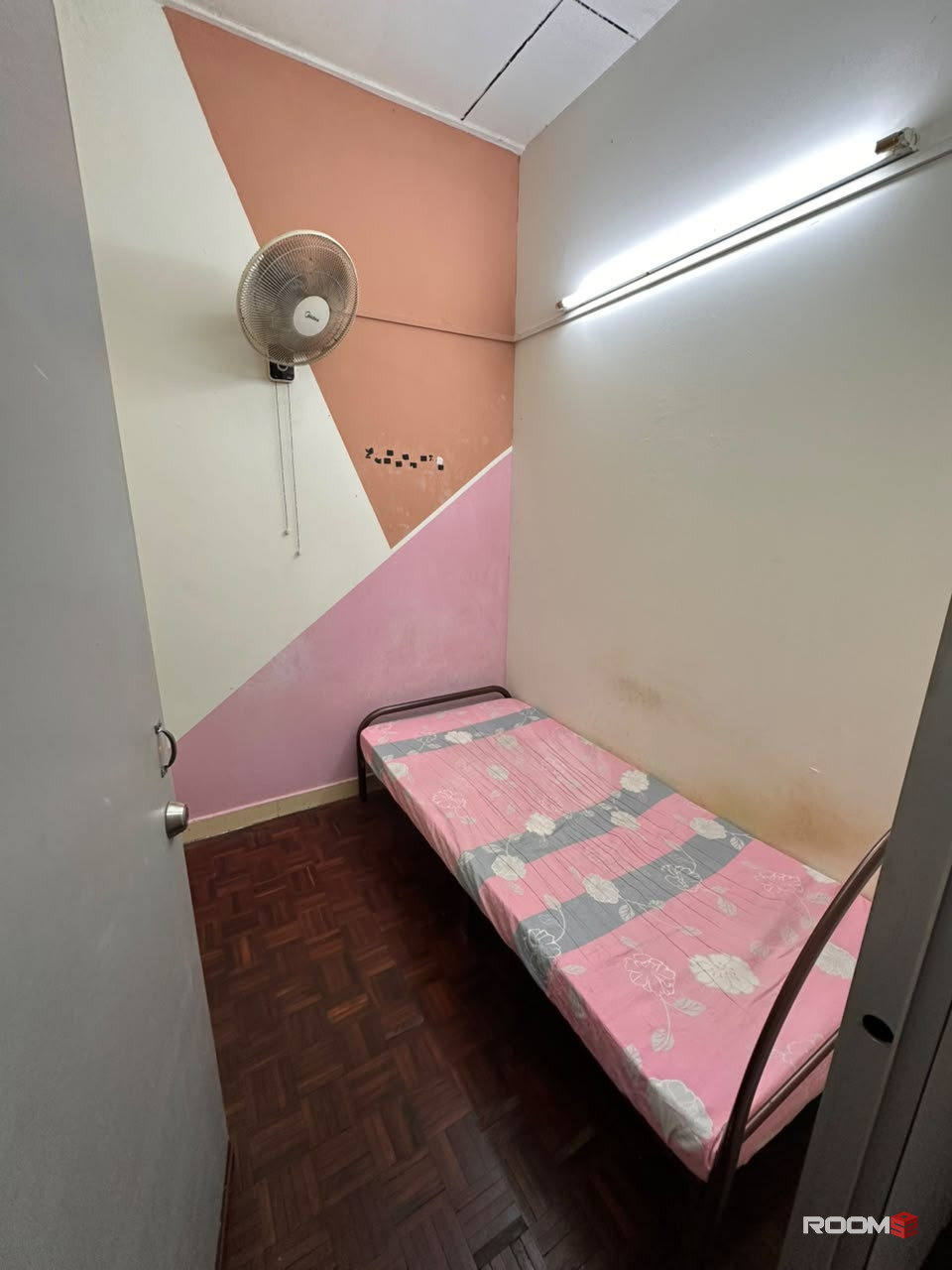 ‼️ PJ SS2 Hot Spot 🏡 Room for Rent 🍜Many restaurant nearby