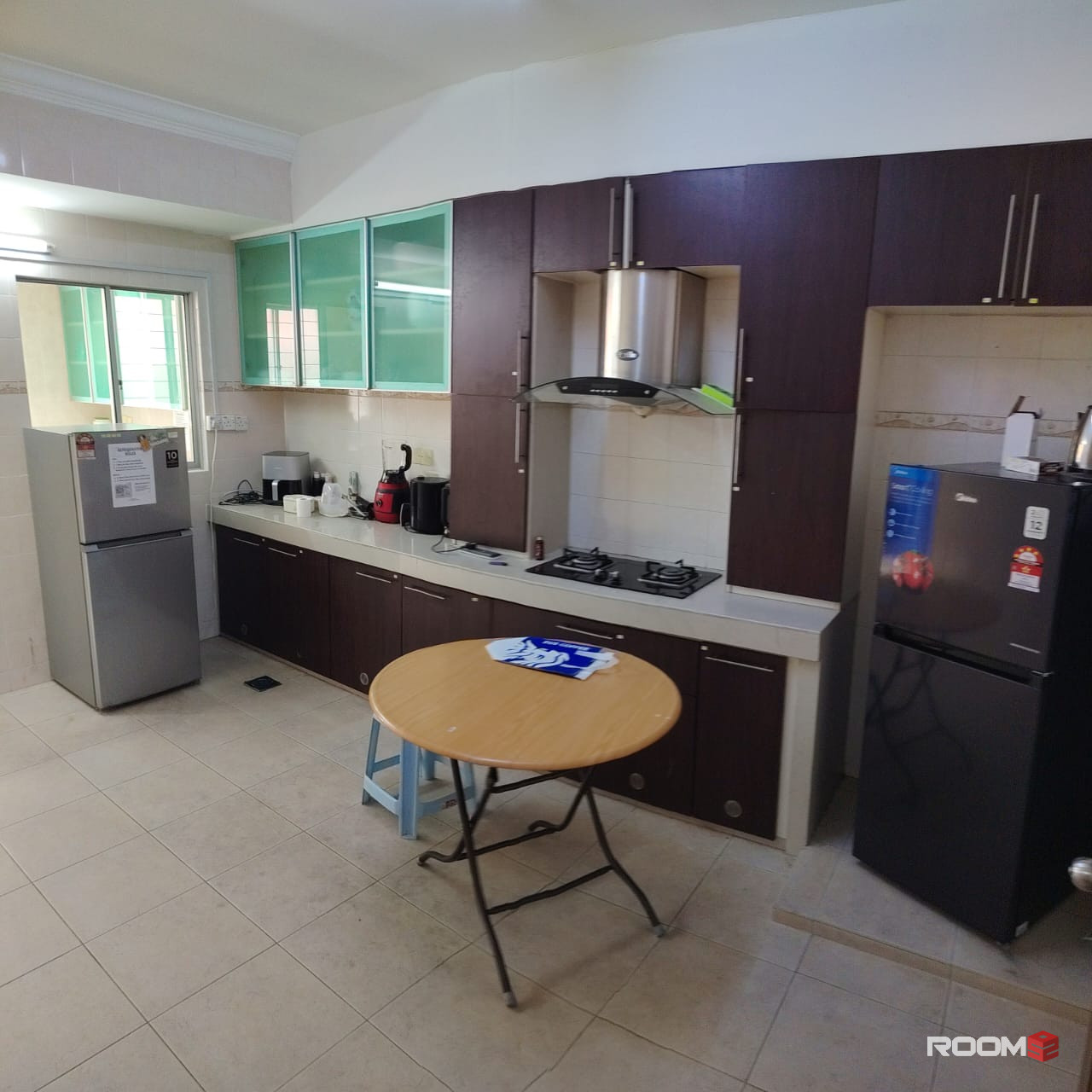 Middle Room @ Seri Utama, Kota Damansara, Petaling Jaya, Selangor