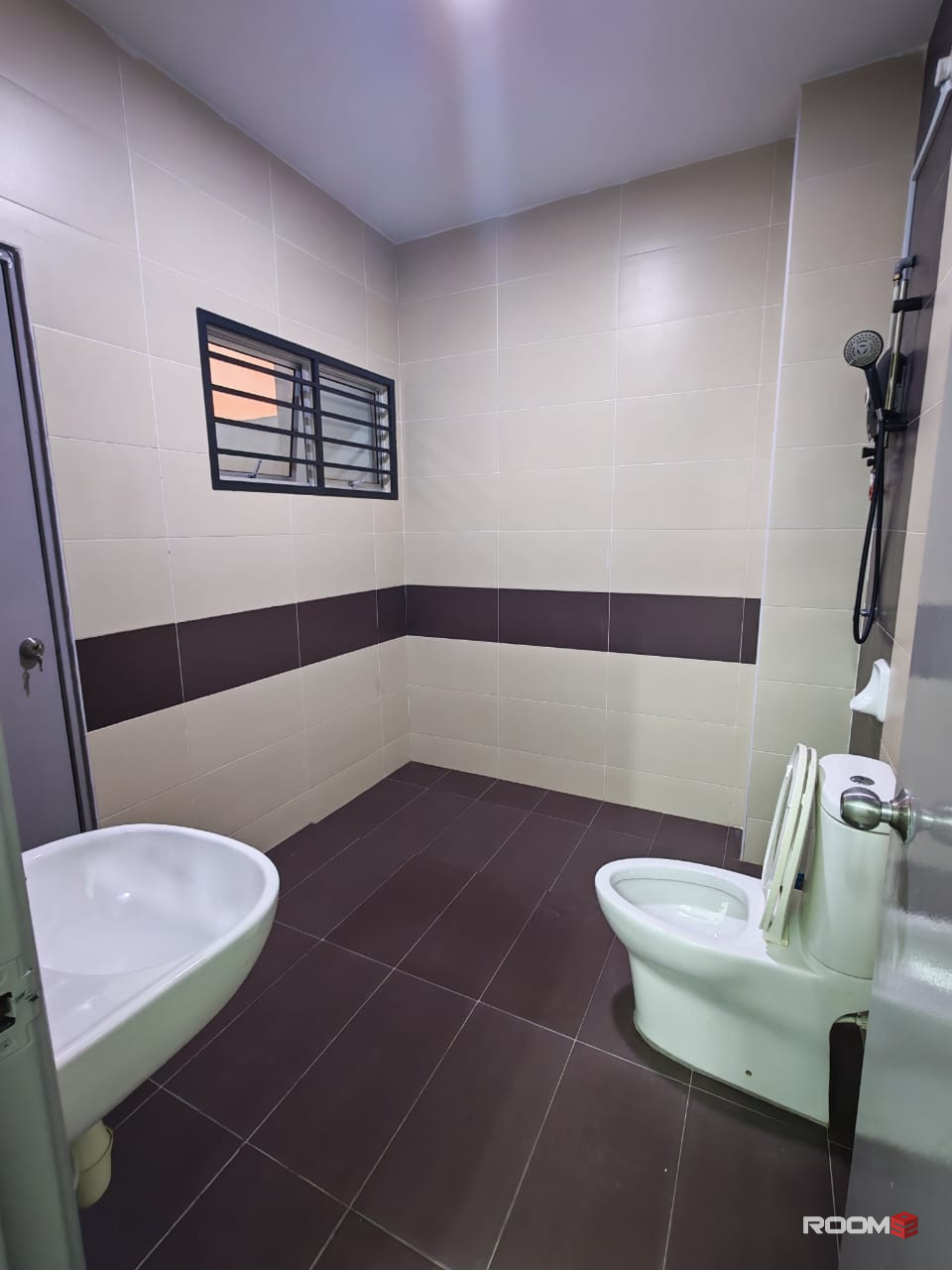 Male room for rent at Taman Nusantara Prima @ Gelang Patah