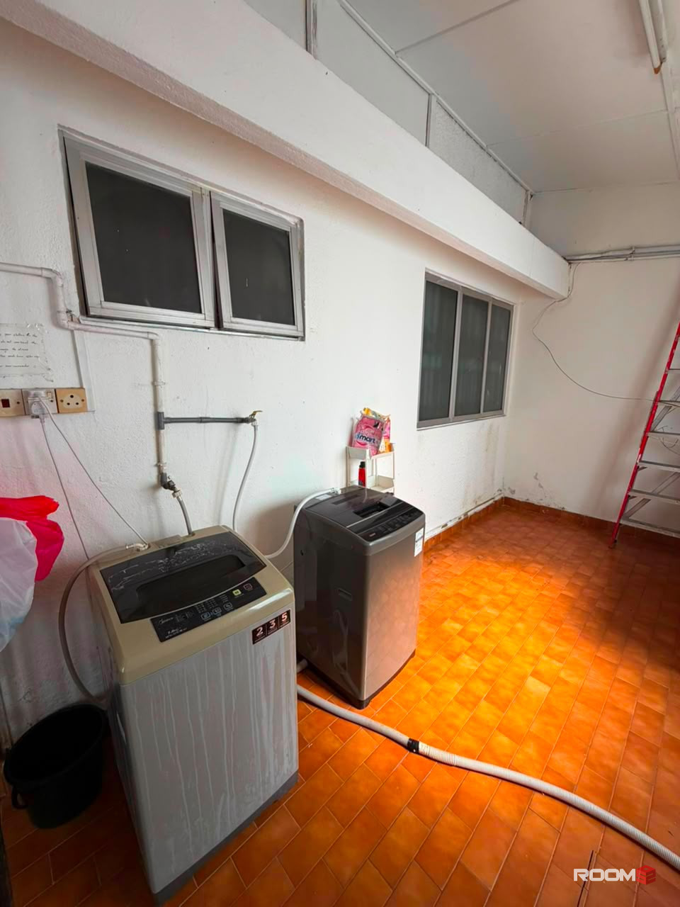 🙋‍♀️PROMOTION🙋‍♀️SS2 PETALING JAYA FEMALE MIDDLE ROOM FOR RENT🤩🏠