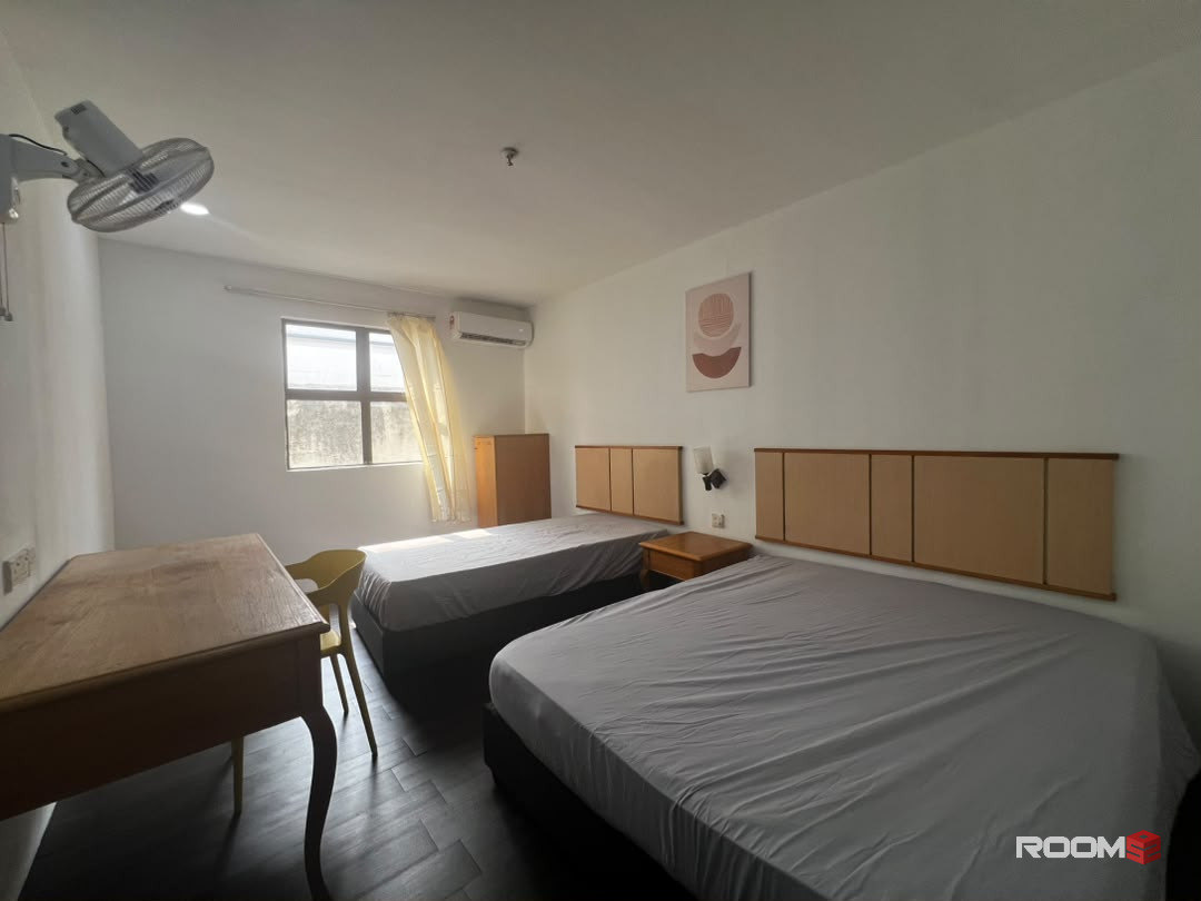 Best Deal 🎯 Fully Furnished 🛋️ Room for Rent near IOI LRT Puchong