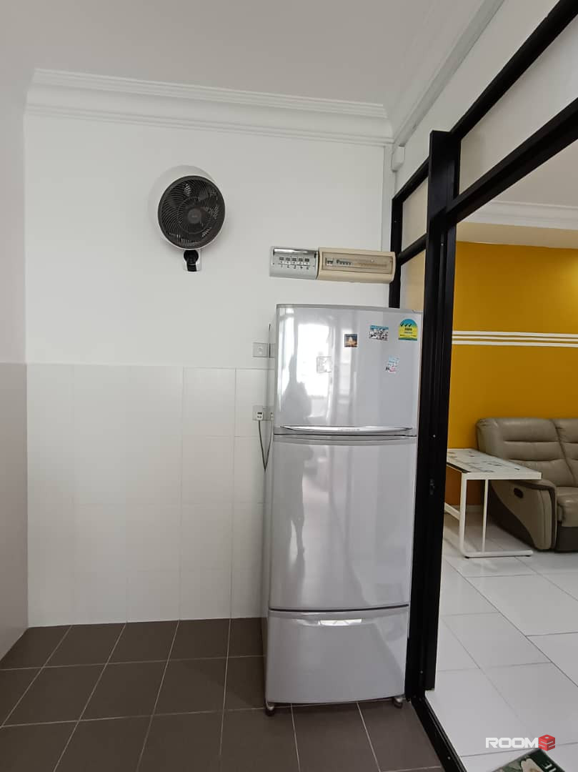 Room for rent at Jentayu Residency @ Tampoi