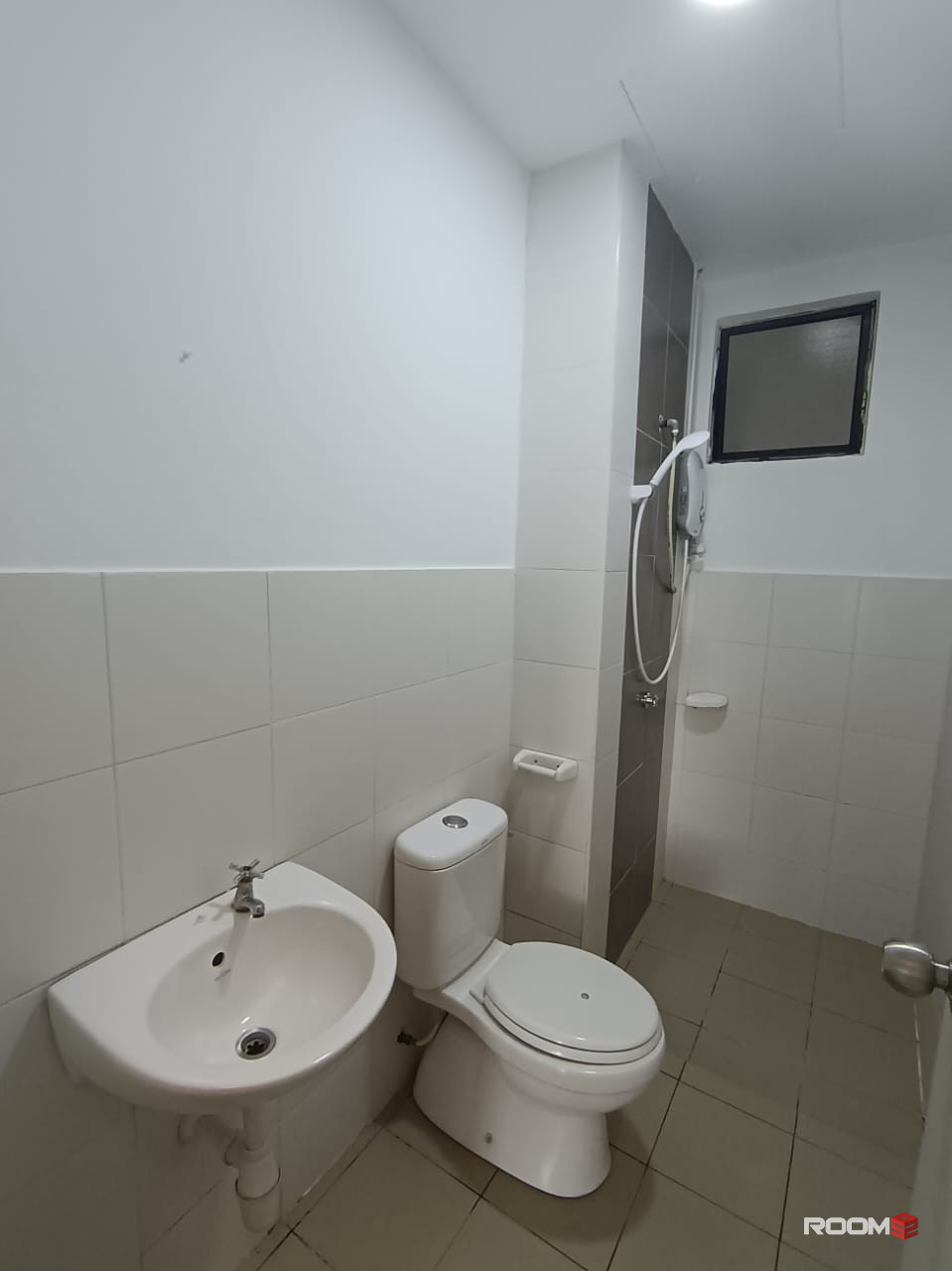 Room for rent at Jentayu Residency @ Tampoi