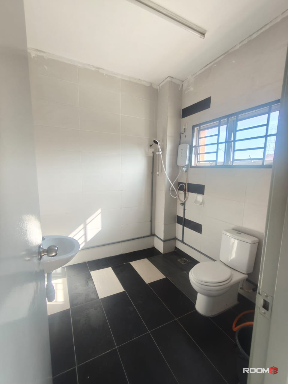 Male room for rent at Taman Nusantara Prima @ Gelang Patah