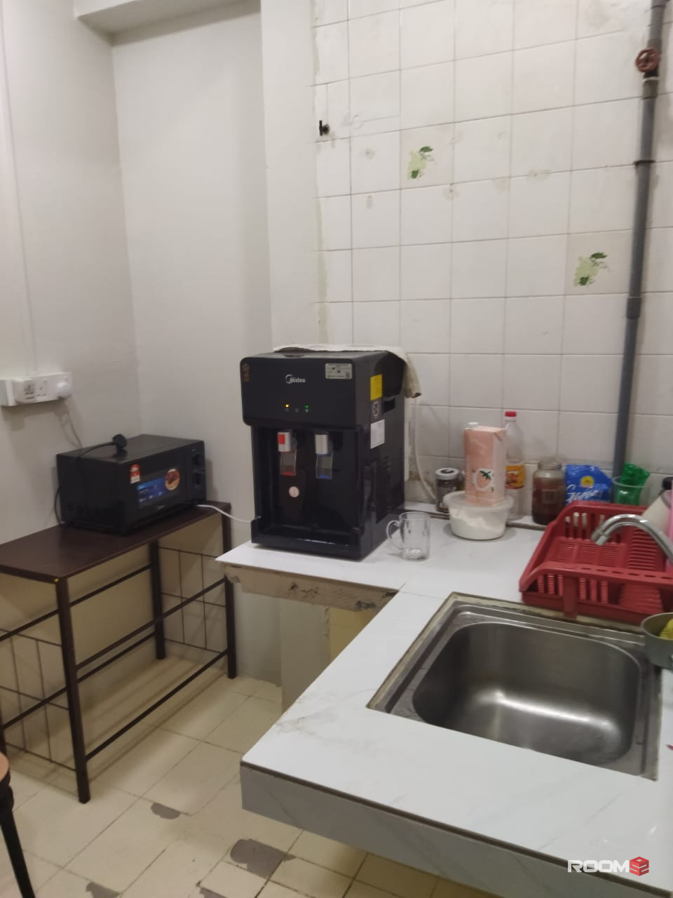 7Mins 🚶‍♂️to Maybank Tower Branch! Private Single Room in Jalan Pudu with LOW DEPOSIT