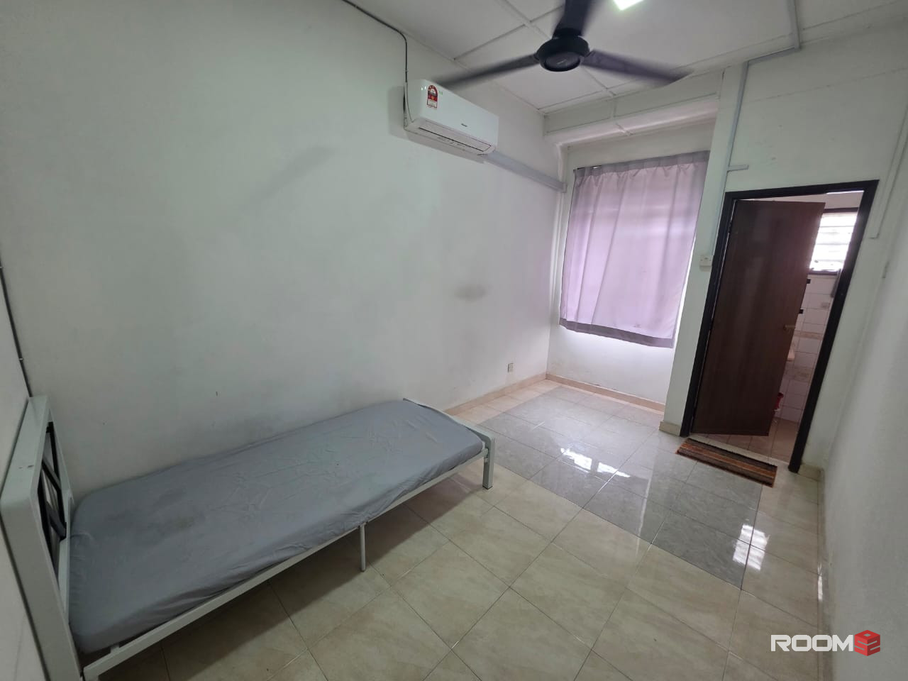 🚩 LOW DEPOSIT PROMO ⭐️ Middle room for rent @ Bukit Mayang nearby Aman Suria, Ara Damansara, One Utama