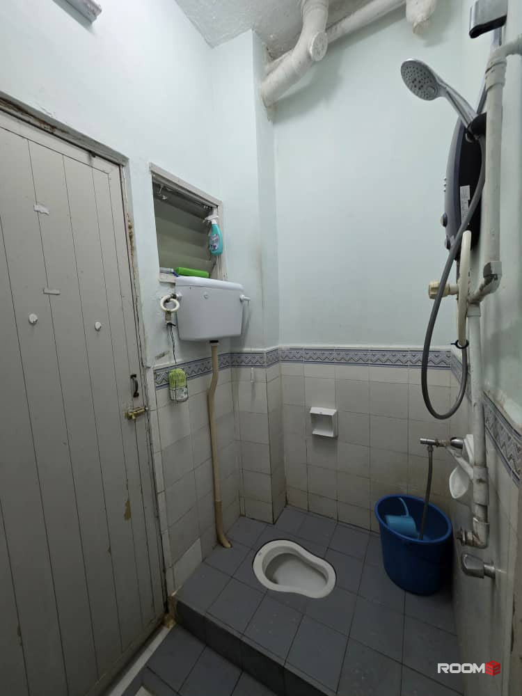 💥HOT CENTRAL LOCATION💥 Room for rent @ Bangau, Puchong ⚡️ Easy access to Sunway Pyramid, Bukit Jalil, Old Klang Road