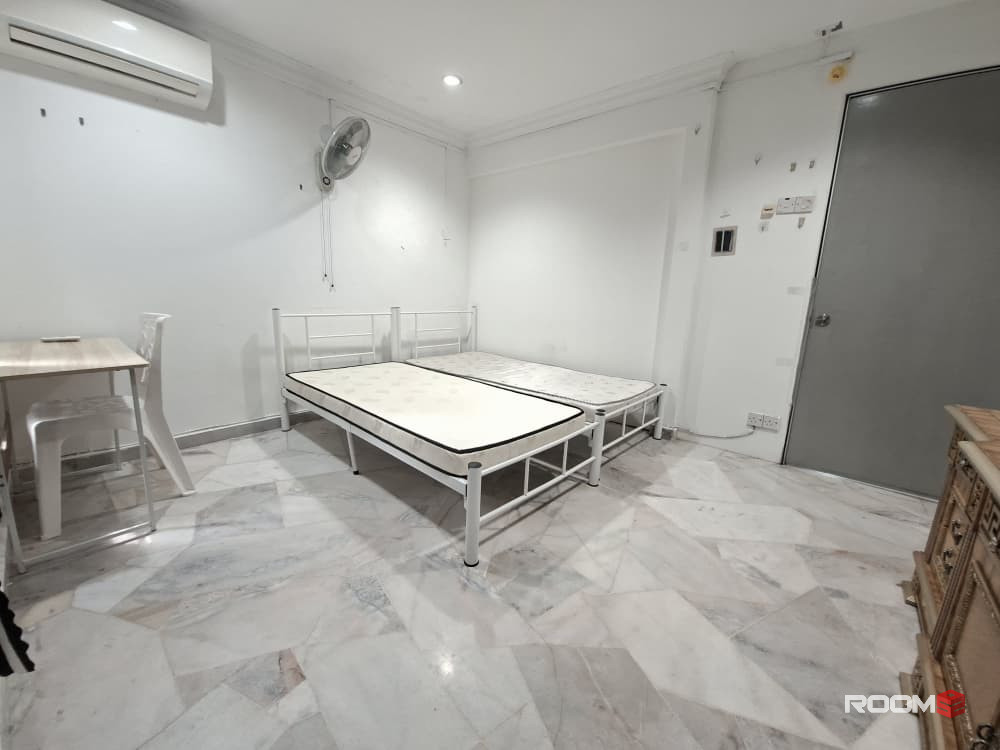⚡️ 5 MINS WALK TO MRT BANDAR UTAMA, ONE UTAMA, FIRST AVENUE, KPMG TOWER ⚡️ Room for Rent @ BU 2 Bandar Utama