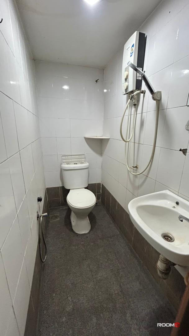💥 ZERO DEPOSIT AVAILABLE 💥 Hotel Type Room 1 min walk to Strand Mall 🔥 Nearby MRT Surian, Sunway Giza, Menara Mitrala