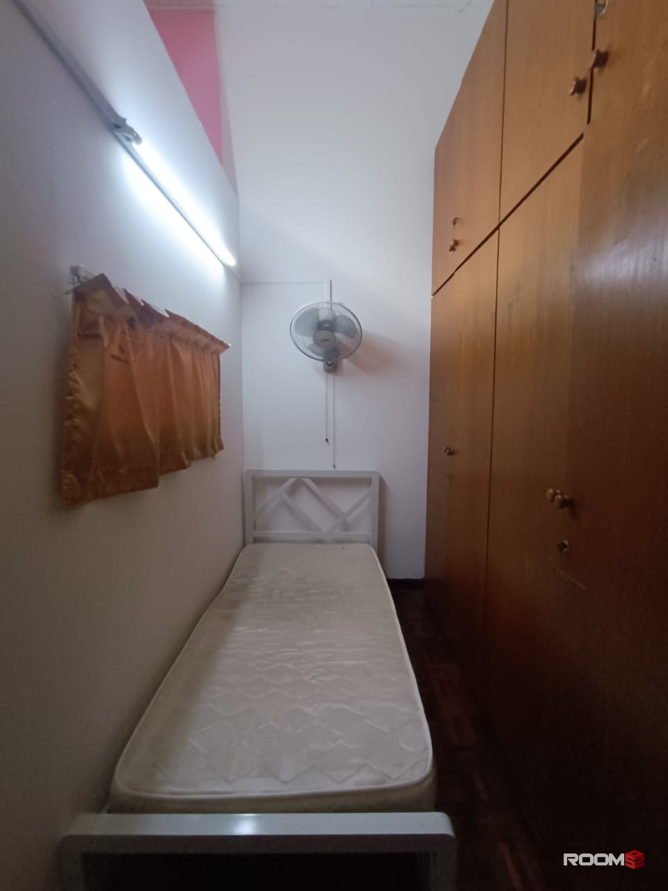 💥 MONTH END PROMO 💥 Affordable Room for Rent @ SS 25 Taman Mayang nearby LRT Lembah SUbang, Aman Suria
