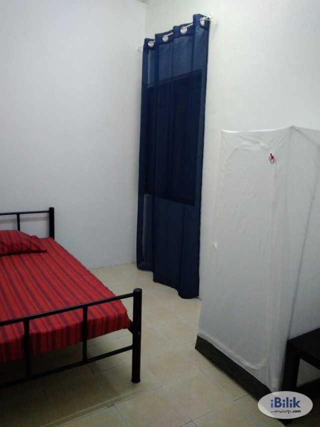 ROOM FOR RENT AT BANDAR UTAMA