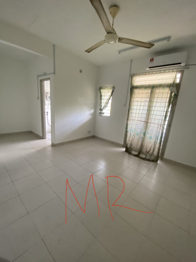 SETIA ALAM U13/25A SINGLE/MEDIUM/MASTER ROOM NEAR SETIA CITY MALL!