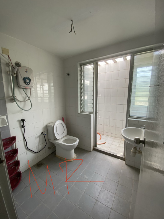 SETIA ALAM U13/25A SINGLE/MEDIUM/MASTER ROOM NEAR SETIA CITY MALL!