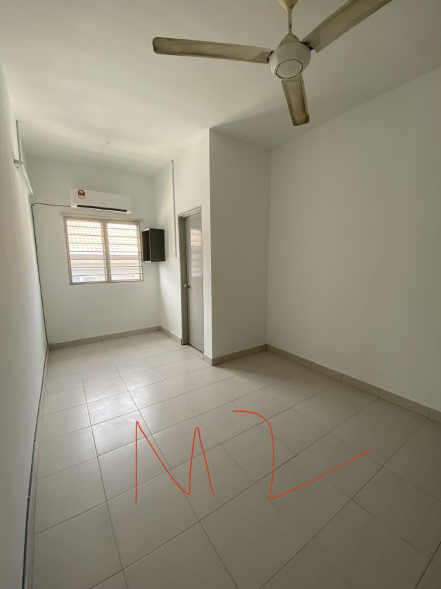 SETIA ALAM U13/25A SINGLE/MEDIUM/MASTER ROOM NEAR SETIA CITY MALL!